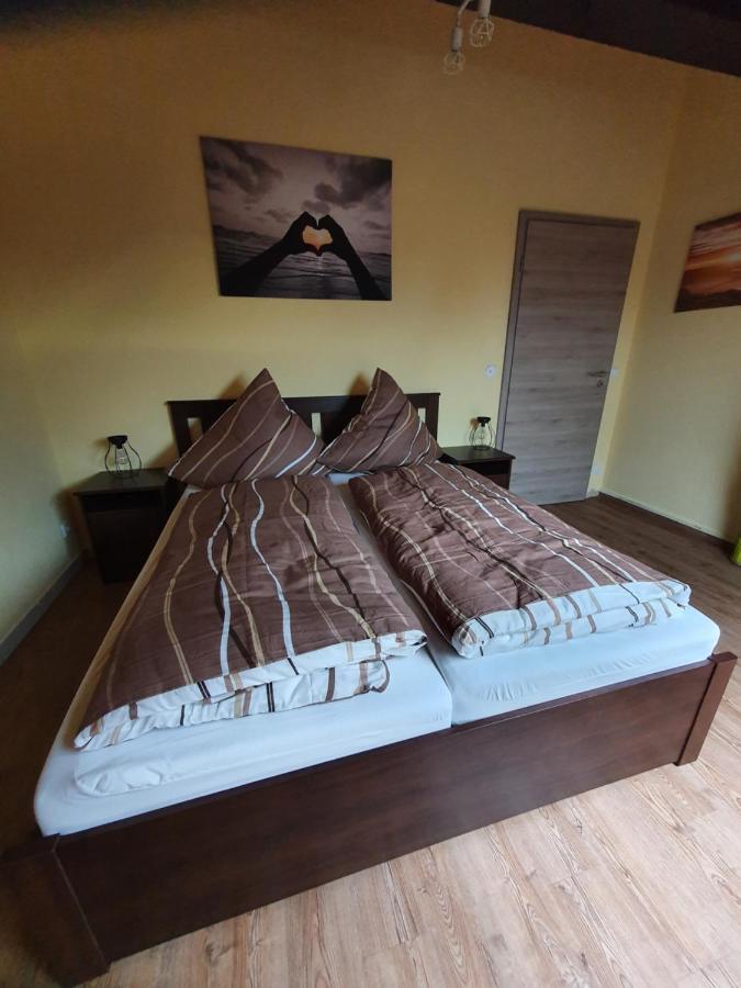 Ferienwohnung Zum Schlossblick Naehe Europa Park Mahlberg Exterior foto